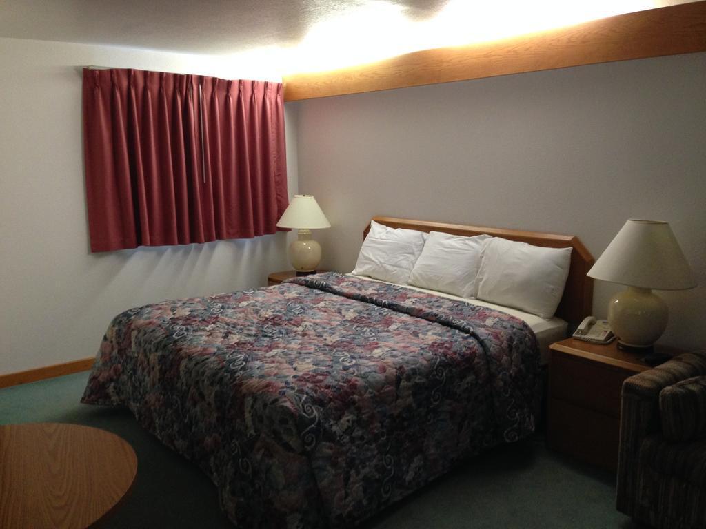 Rodeway Inn Billings Logan Intl Airport Near St Vincent Hospital Екстер'єр фото