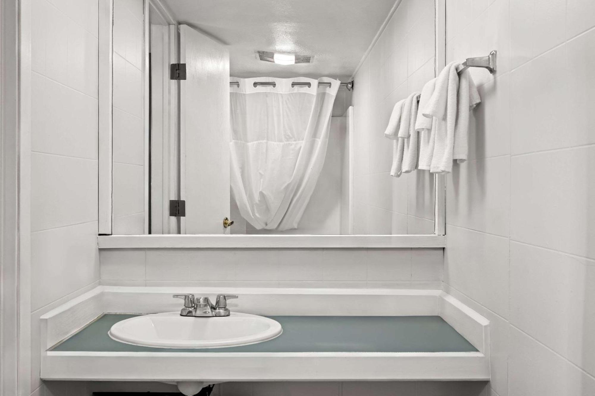 Rodeway Inn Billings Logan Intl Airport Near St Vincent Hospital Екстер'єр фото